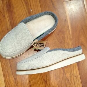 Sanuk Wool Slippers in Oatmeal Cozy Vibe Nwt 9